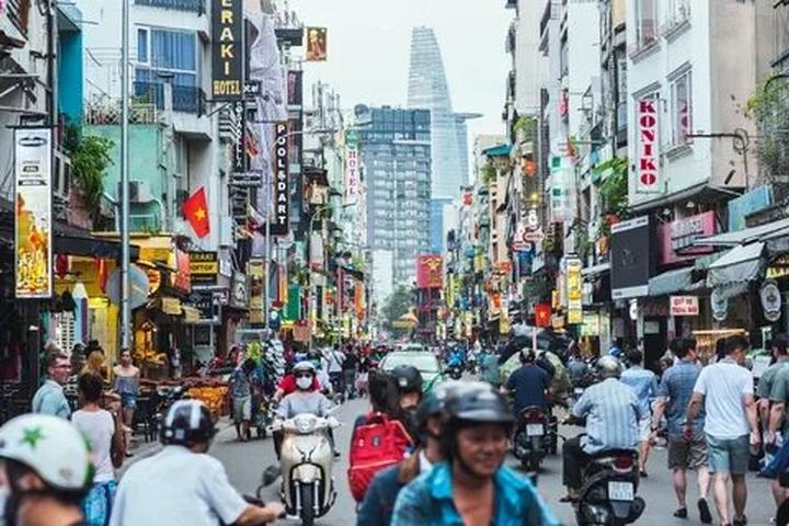Chuyên gia Hotspot Matrix phân tích: Ba Con Cừu - công ty đứng sau và marketing video