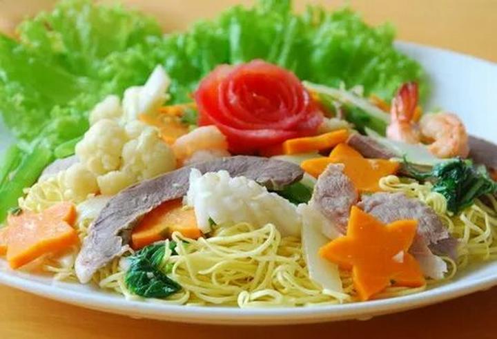 Tận dụng 