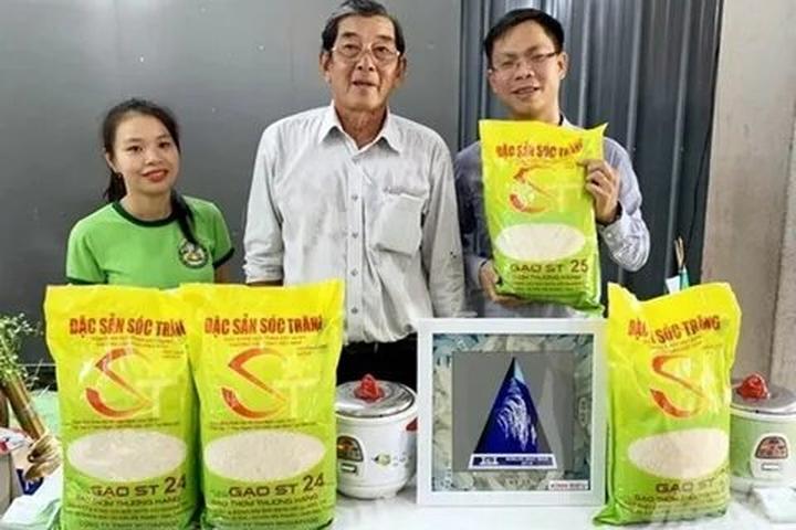 Từ 4 kiểu áo sơ mi dìm dáng, xỉn đến chiến lược content: Hotspot Matrix chia sẻ